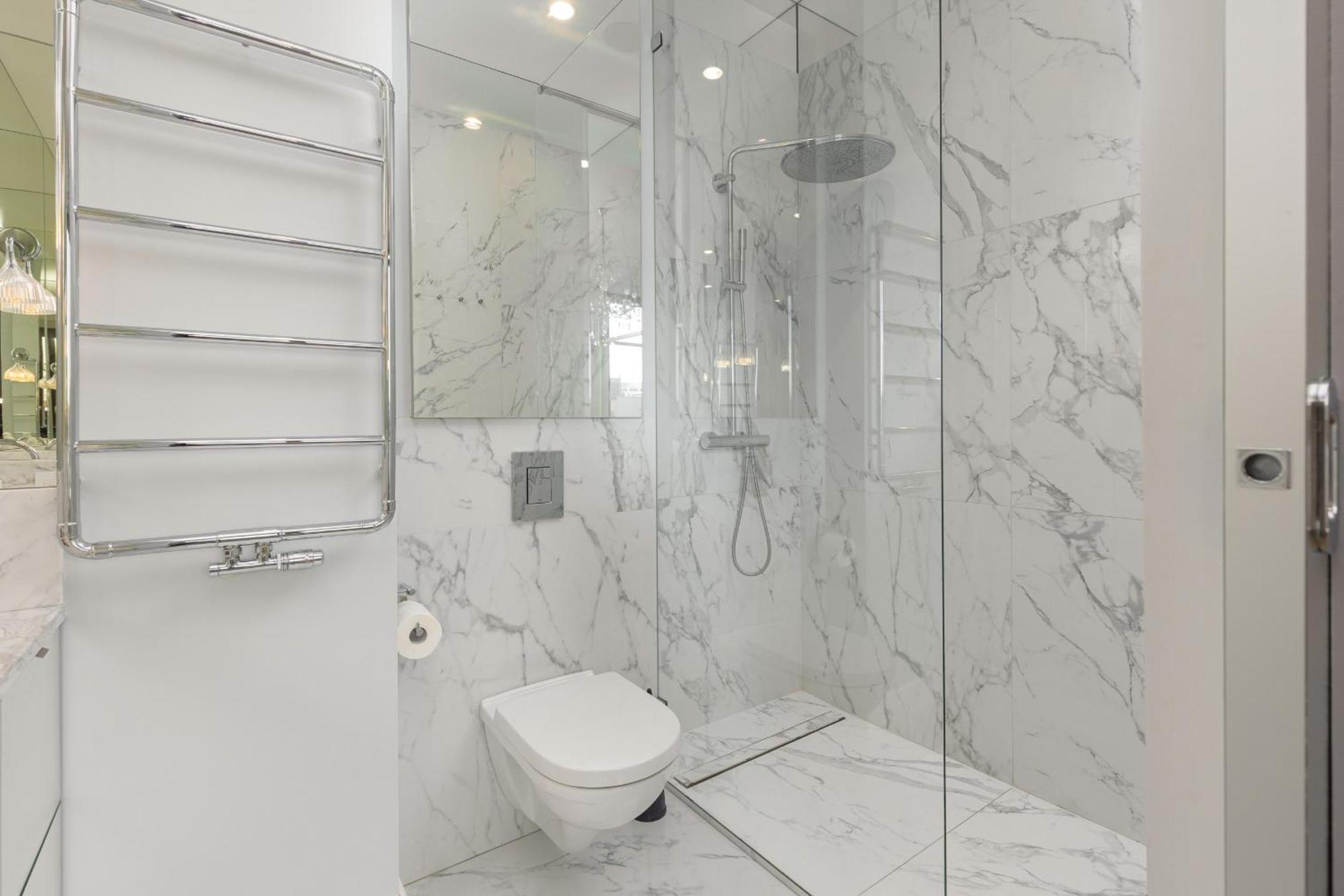 Royal Garden Apartment In Wilanow By Renters Prestige วอร์ซอ ภายนอก รูปภาพ
