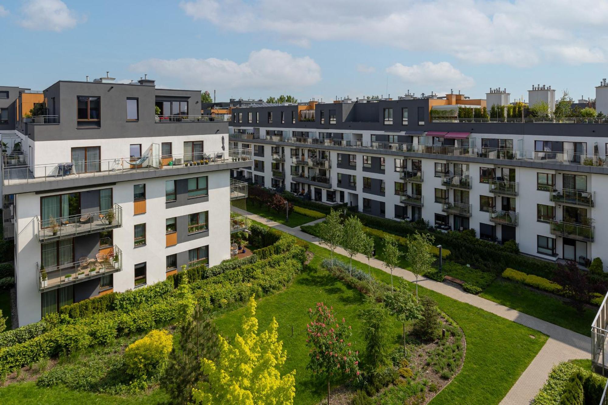 Royal Garden Apartment In Wilanow By Renters Prestige วอร์ซอ ภายนอก รูปภาพ